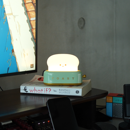 mini-toaster-table-lamp