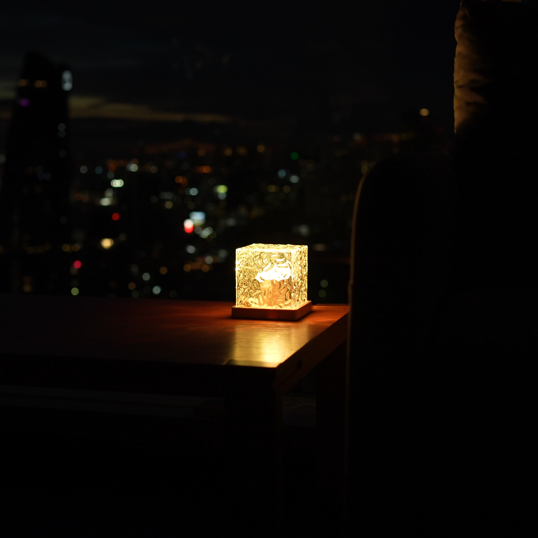 Crystal Ripple Night Lamp