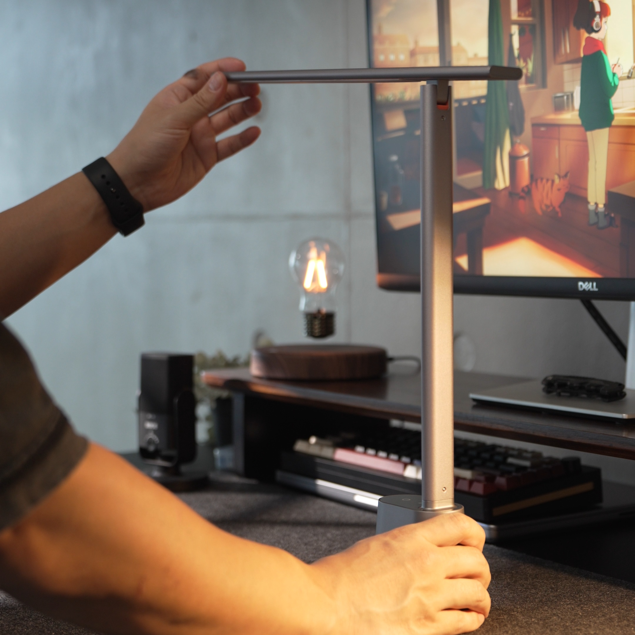 Modern Foldable Slim Wireless Smart Desk Lamp